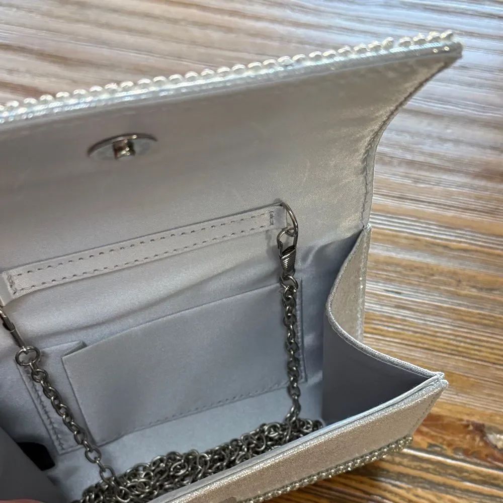 Sparkling Silver Rhinestone Clutch - Picture 7 of 11